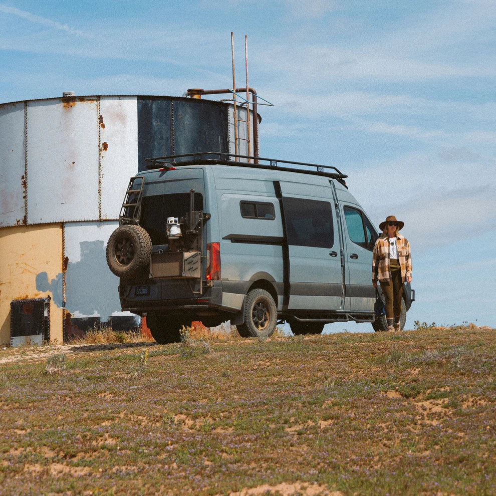 Vanspeed Sprinter 144" Capsules (windowed)