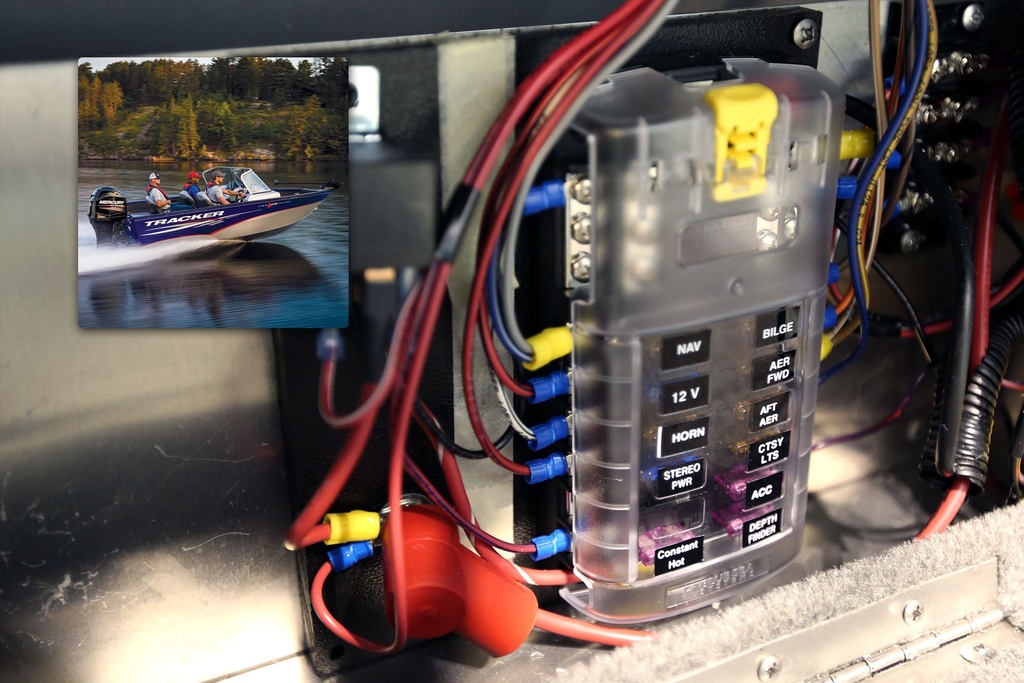 ST Blade Fuse Block - 12 Circuits with Negative Bus and Cover - BLUE SEA