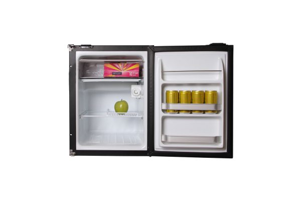12-24 volts Refrigerator Nova Kool R1900 1.9 picu