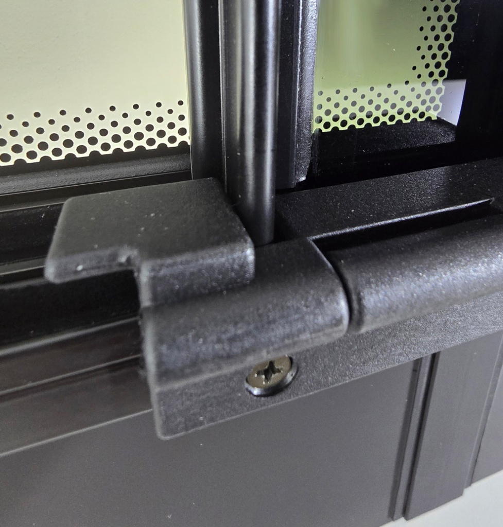 Sliding window - Driver Side Rear Quarter - MERCEDES SPRINTER