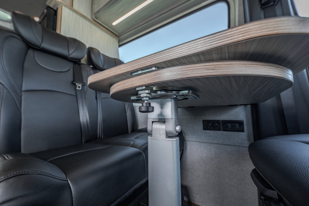 ROTO ROTATING TABLE LEG SUPPORT - LIPPERT 