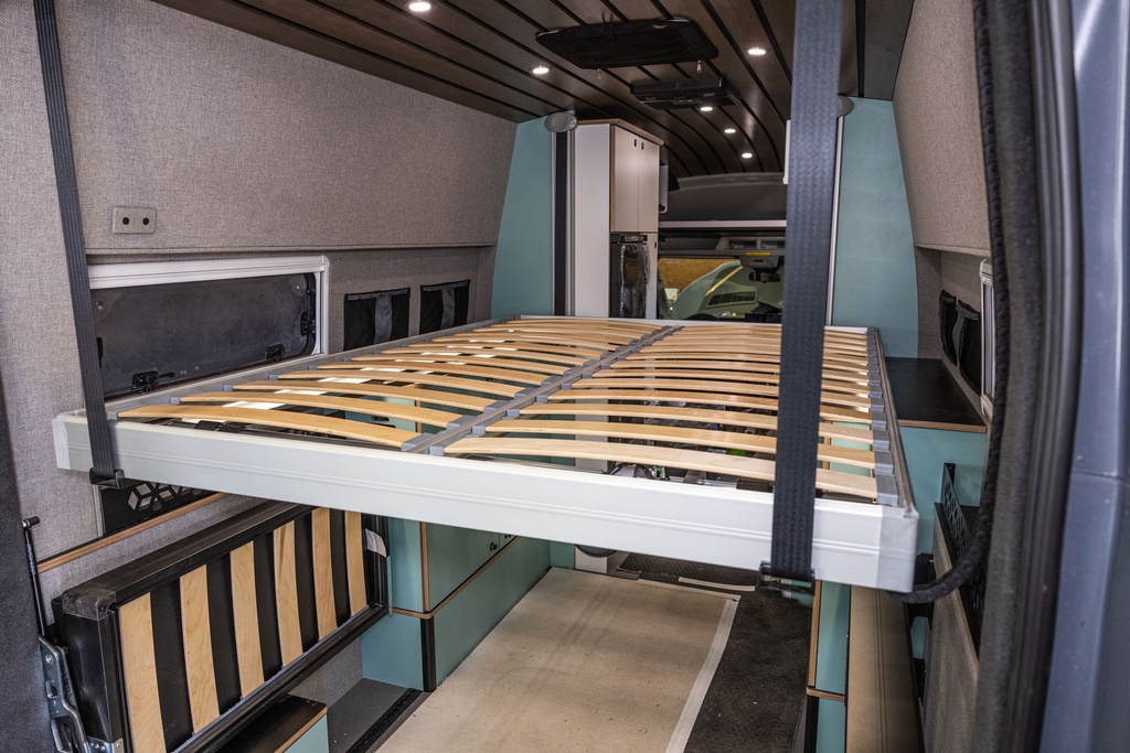 Lifting Bed - EUROLOFT SMART BED COMPLETE KIT - LIPPERT 