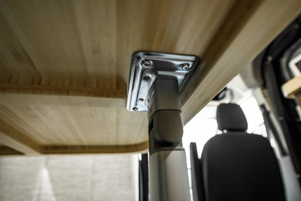 STAR TABLE LEG – VERSION 5 - LIPPERT