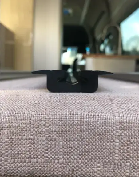 Flanged L Track "BEEFY" - Anodized black